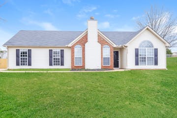 312 Harris Ave Locust Grove, GA 30248